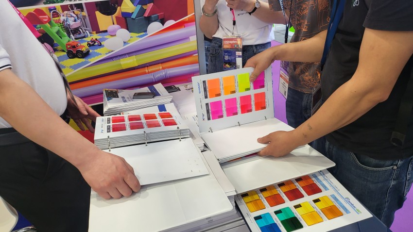 精顏化工顏料色卡